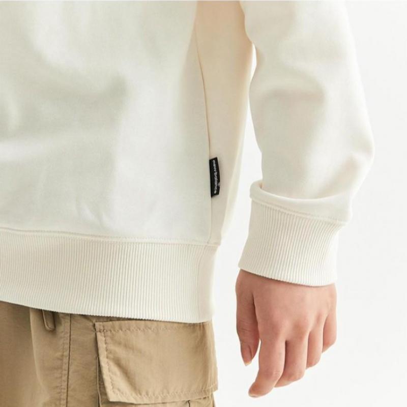 New Balance Essentials Small Logo Sweatshirt Nbncd31013 39