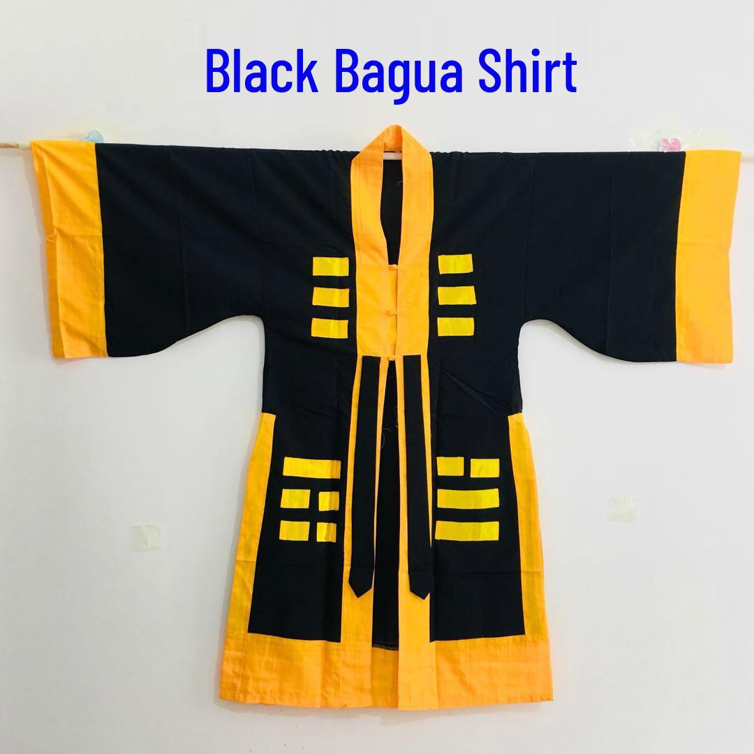 Yellow Taoist Robe Costume Set with Tai Chi Bagua and Sutra Patterns - Ideal for Halloween Props XL