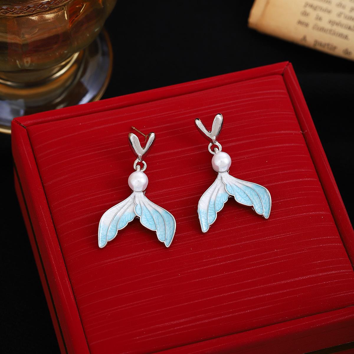 Ocean Dolphin Fishtail Pearl Earrings, Light Luxury And Exquisite Blue Small Fresh And Cute Temperament Earrings Women
