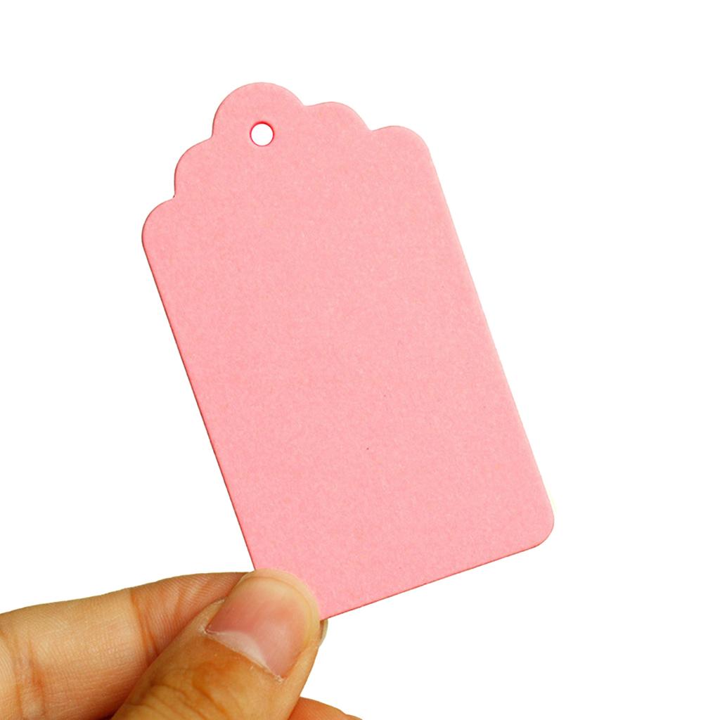 50 ks Dárkové jmenovky s dírkou Jmenovky k sezení Závěsné štítky Cenovky Papírové štítky na párty výslužky na vánoční dárky