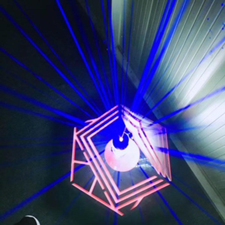 Aluminiumlegierung Wiederaufladbarer blinkender Glow Wine Stick LED Champagnerflasche Wunderkerzen Stick Strobe Baton für Bar Club Decor