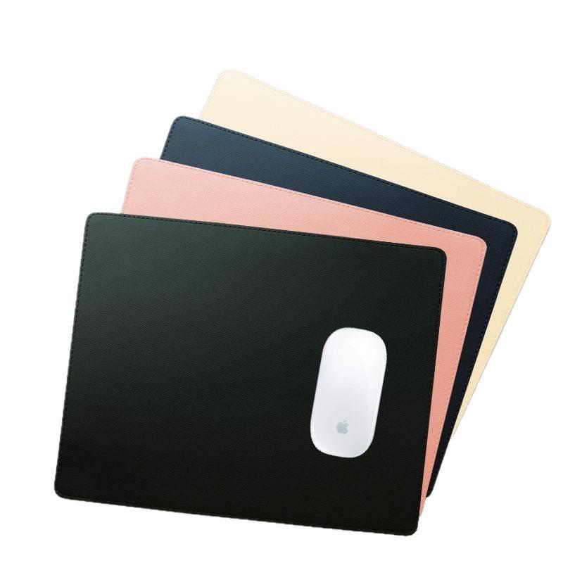 Minimalistická protiskluzová jednobarevná kožená podložka pod myš pro notebook, počítač, kancelářský stůl nebo hraní her