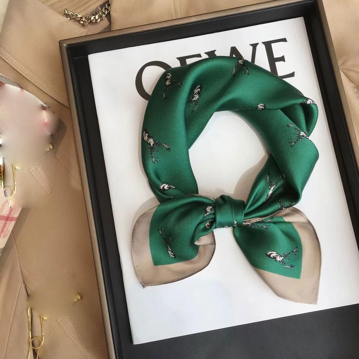 

100% Натуральный Шарф из Настоящего Шелка Женский Принт Бандана Квадратные Шарфы Парео Мода Роскошь Лето Пляж Высокое Качество Хиджаб шали 53см Real silk 53x53cm