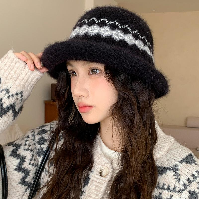 Bucket Hat Women's Autumn and Winter Light Luxury Style Versatile Bucket Hat Windproof Warmth Ear Protection Woolen Fisherman Hat