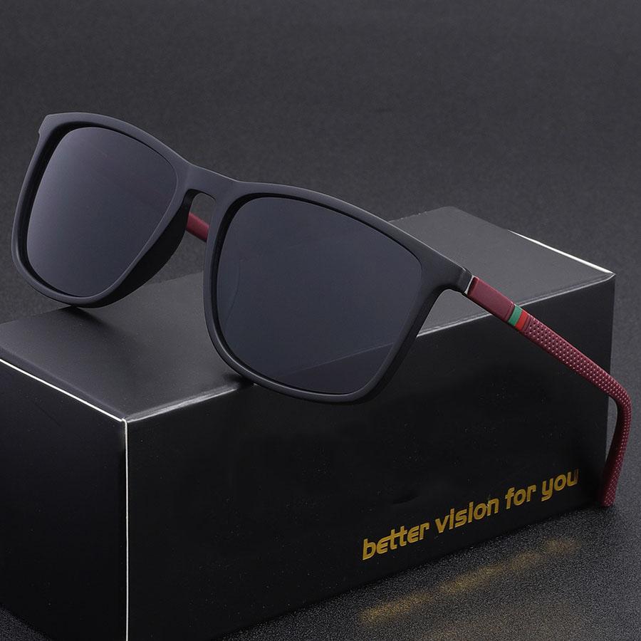 Classic Square Men's Sunglasses Comfortable Lightweight Black Frame Glasses Ideal for Travel Photography Gifts