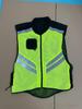Vesta reflectorizantă galben fluorescent pentru motocicliști