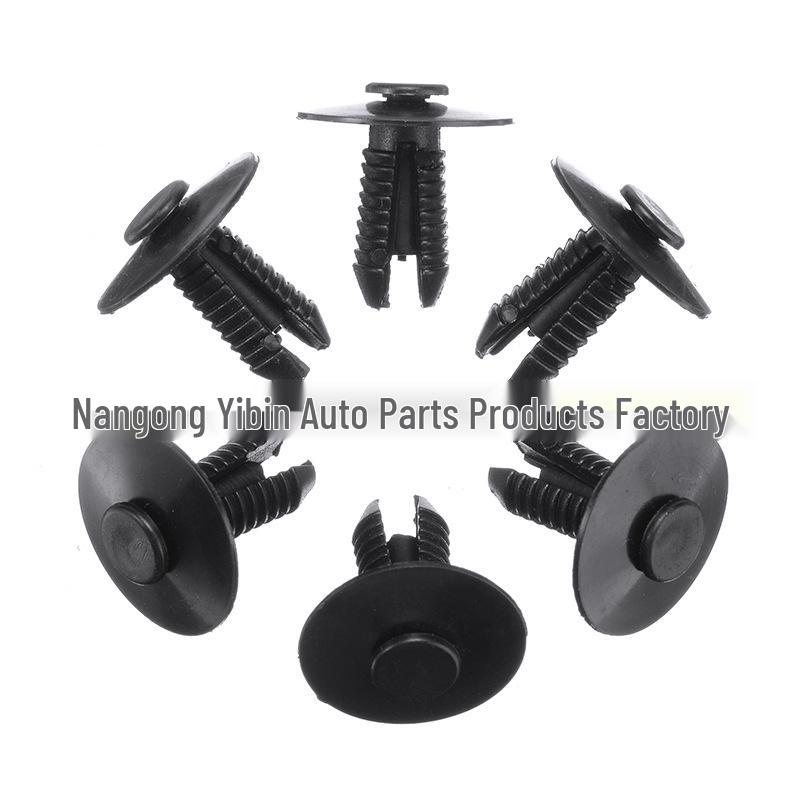 44dílná sada upevňovacích prvků podvozku pro BMW E46 řady 3: Kovové spony a šrouby pro kryt pod motor