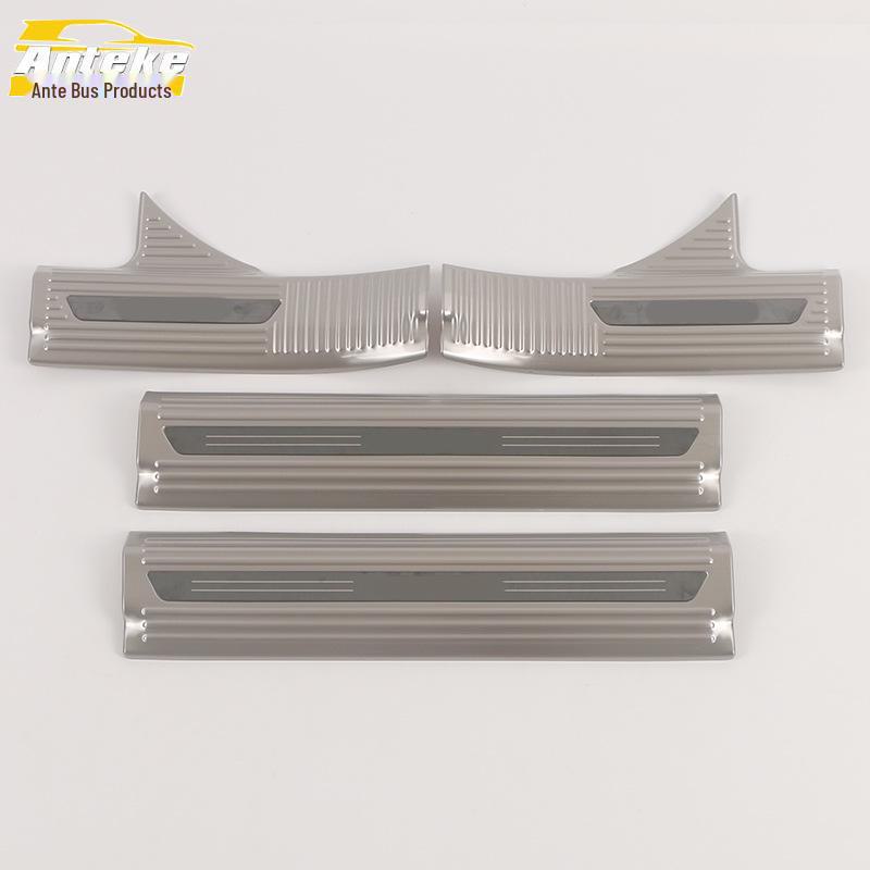 Geely 23 Galaxy L7 Stainless Steel Threshold Decorative Stickers & Anti-Scratch Welcome Pedal Trim