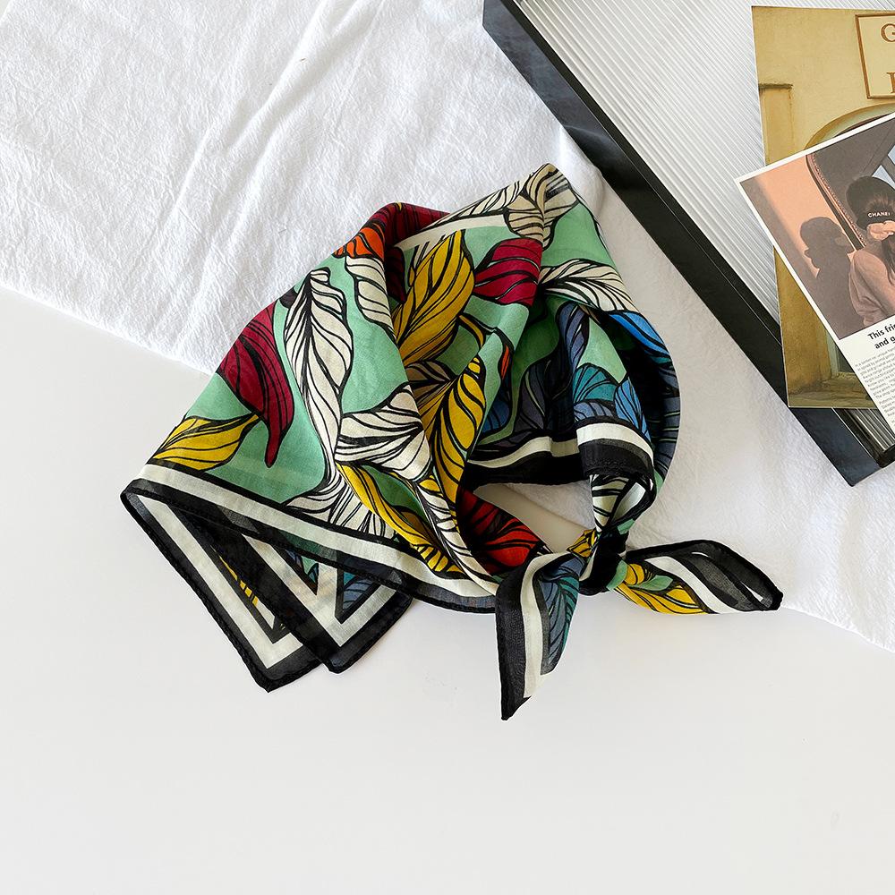 Light luxury retro plant flower summer silk scarf women s daily commuting decoration Chinese square scarf fashion versatile foreign style shawl 53*53cm