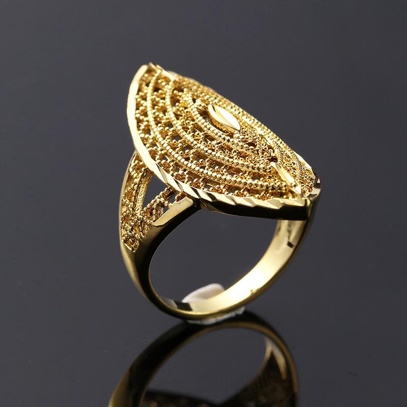 Huitan Marquise Shaped Women Gold Color Ring Hollow Design Noble Accessories for Party Daily Charming Wedding Metal Lady Jewelry
