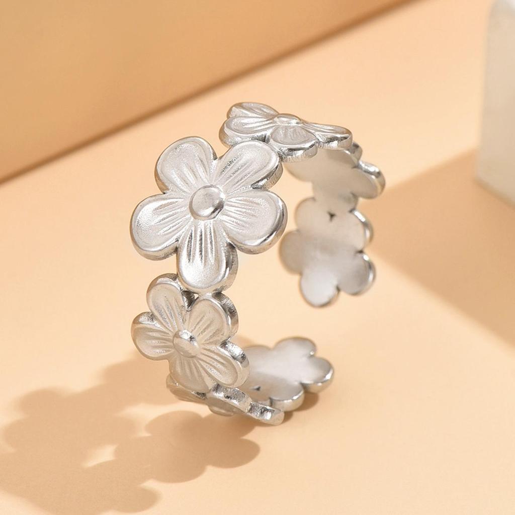 Versatile Flower Adjustable Gold-Plated Stainless Steel Ring for Women