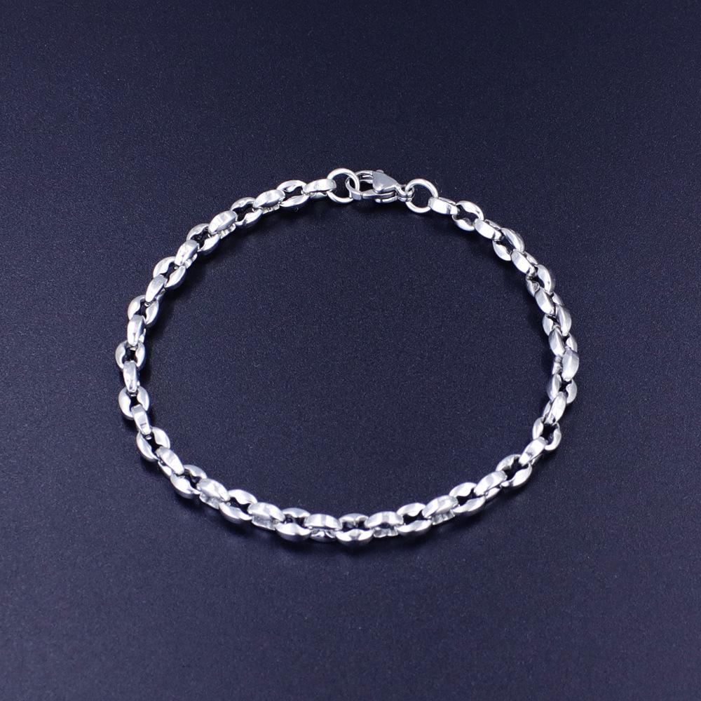 5-teiliges Set aus kubanischem Figaro-Armband aus Edelstahl – lichtechtes, modisches Freizeitaccessoire aus Titanstahl