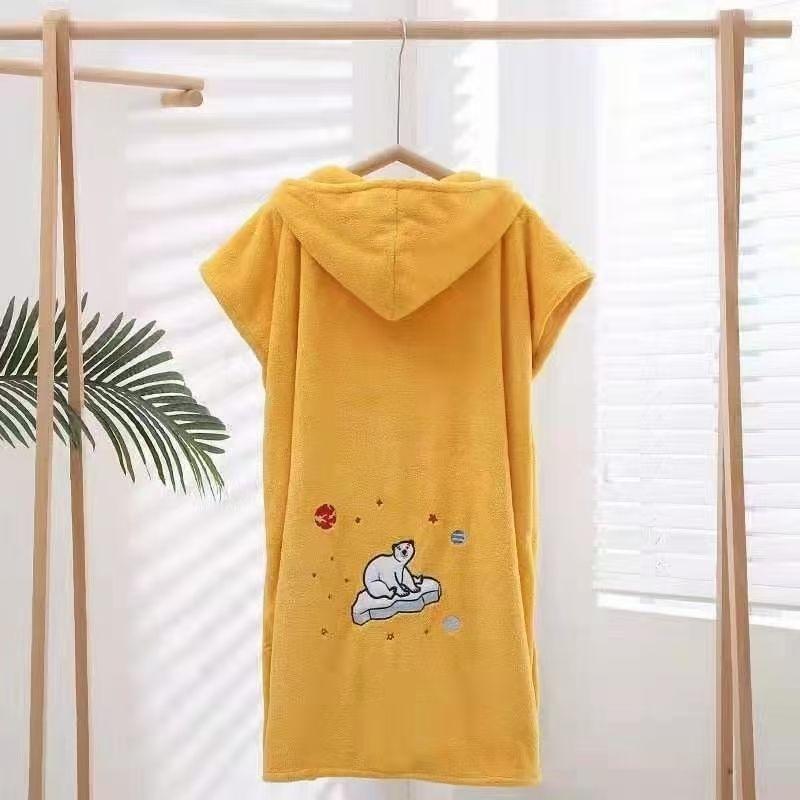 Women's Bath Towels for All Seasons Thickened and Quick Drying Adult Can Wear Bath Towels Pajamas