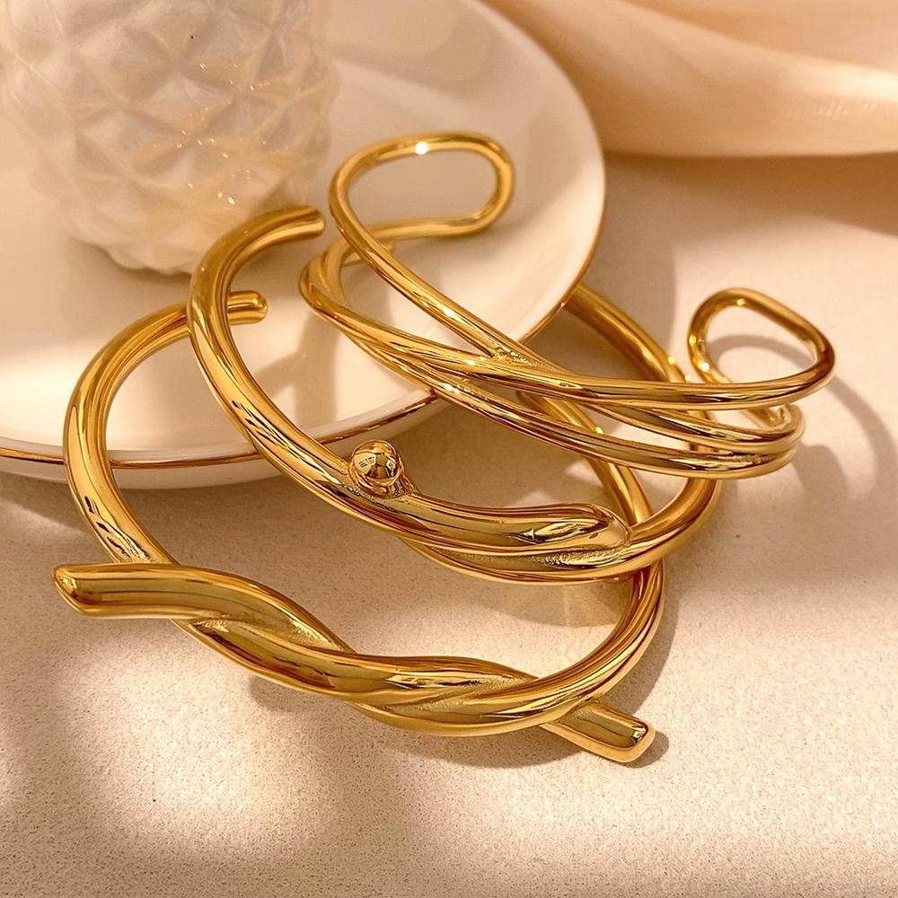 CARLIDANA Chunky Bangle Gold Plated Irregular Jewelry Geometric Stainless Steel Open Cuff Bangle Tarnish Free Waterproof Jewelry