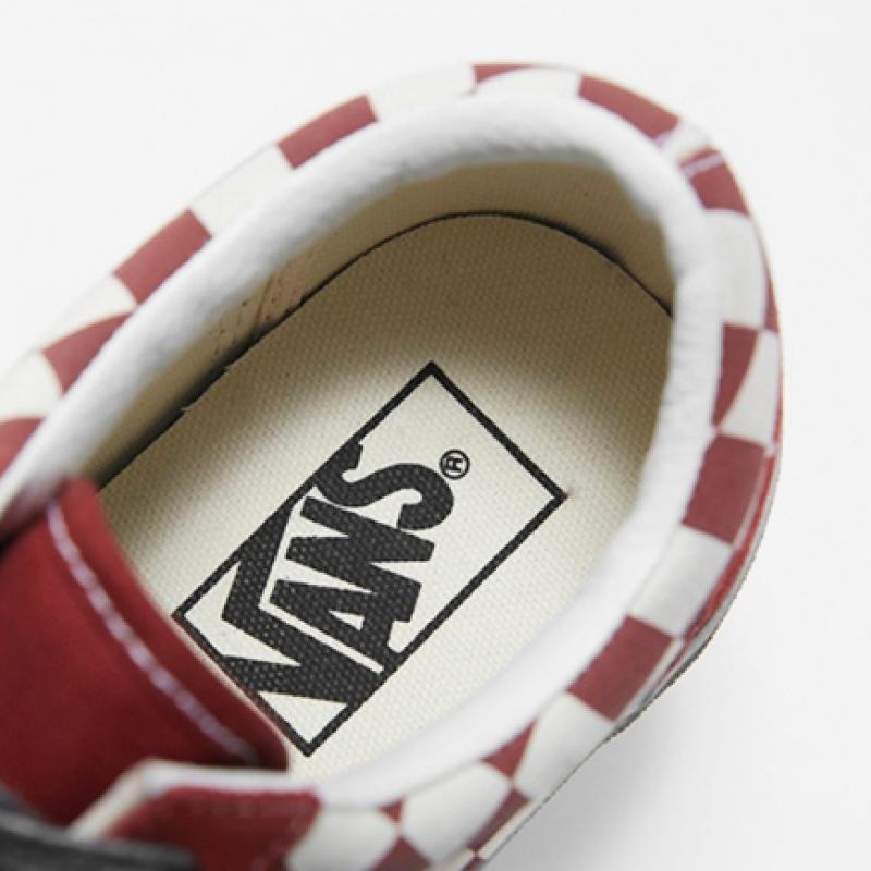 Barnes Old School   Stressed Red White Vn0007nty521