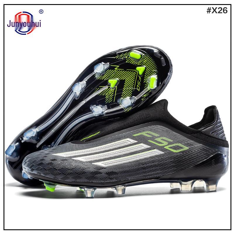 Junyouhui Unisex Unterschiedliche Lange Stollen Fußballschuhe