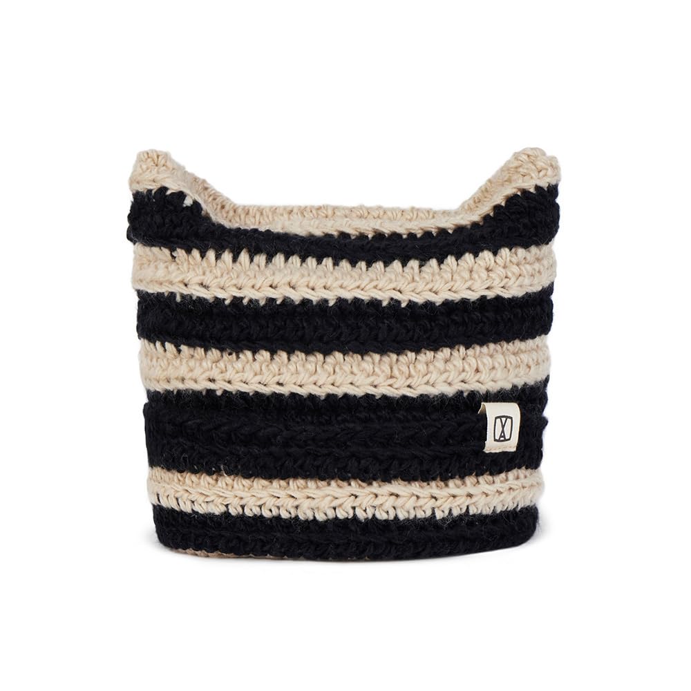 Square Label Stripe Crochet Beanie Black [VARZAR]