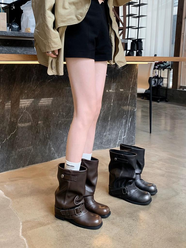 Schlauchhose Röhrenhose kurze Stiefel Western-Cowboystiefel Damen neue plissierte gestapelte Martin-Stiefel Retro-Leder dicker Absatz Ritterstiefel