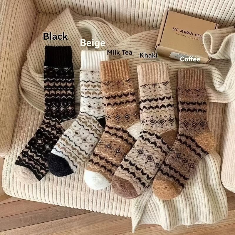 5pairs Women's Warm Winter Socks - British Style Rhombus Pattern Mid-Calf Cold-Proof Socks, Multiple Colors Available, Soft and Comfortable Fabric
