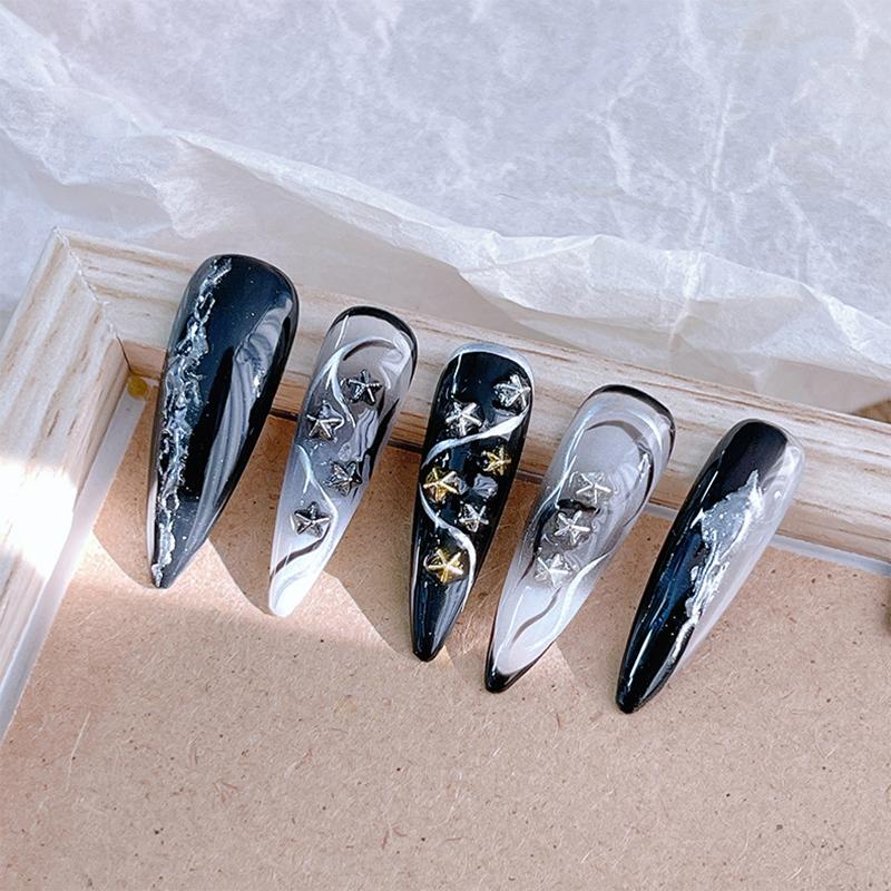 1 Kutu 3D Altın Gümüş Nail Art Pentagram Takı Metalik Çiviler Nail Charms Alaşım Düz Taban Yıldızlar Tırnak Dekorasyonu Manikür Aleti