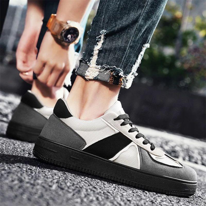 High-Quality Skateboard Sneakers Men Streetwear Vulcanize Shoes Summer Men Mesh Low-Top Sneakers Vintage Sports Casual Shoes Man