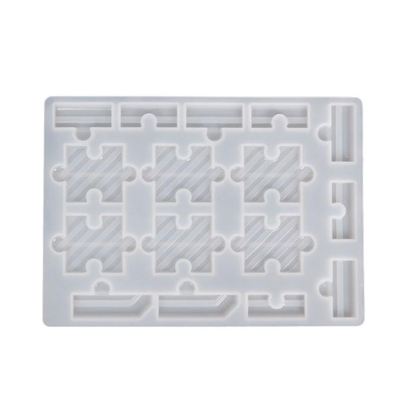 

1 Set Checkers Board Silicone Mold 3D Chess Crystal Epoxy Casting Mold for Family Party Board Games Home Decoration