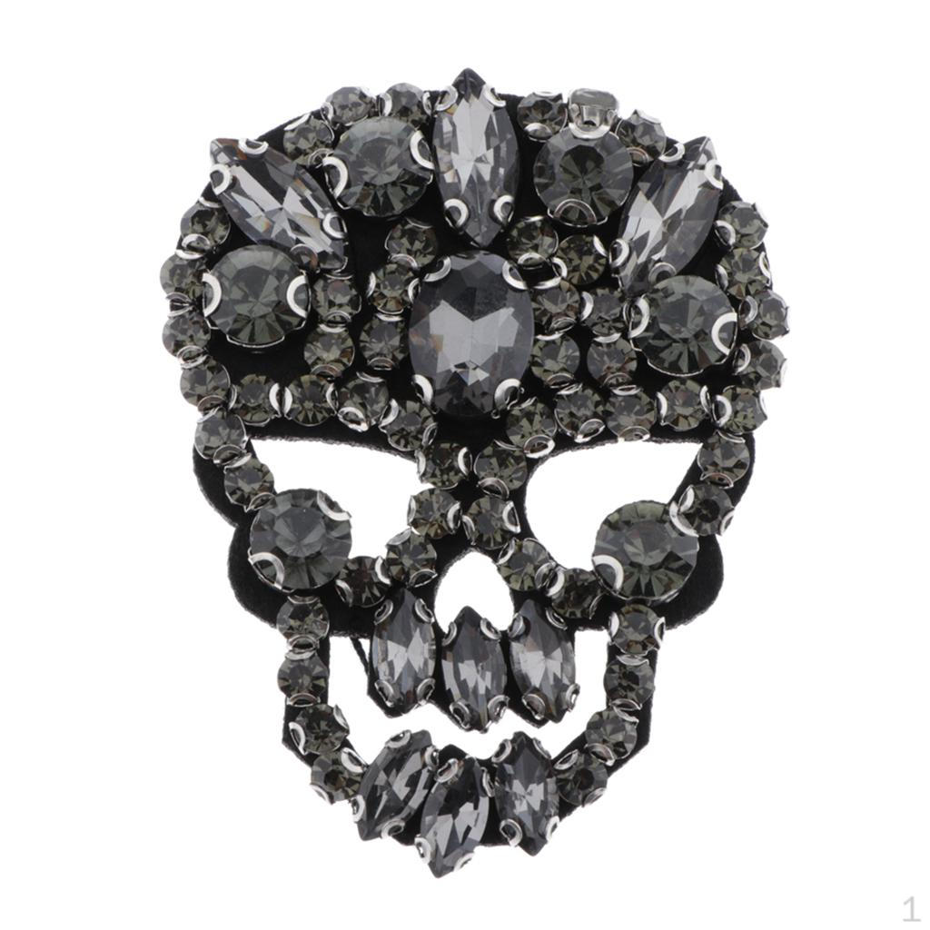 

Сумка-шляпа с аппликацией из стразового мотива «Сделай сам» белый