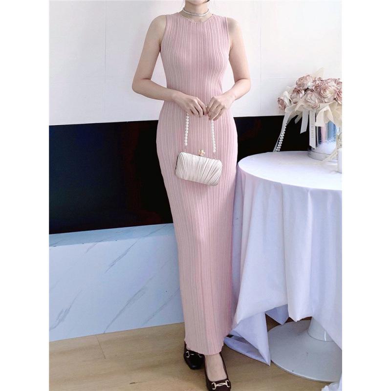 Women's French Style Sleeveless Knit Dress: Waist-Cinching Slim Fit, Summer Hip-Hugging Long Skirt