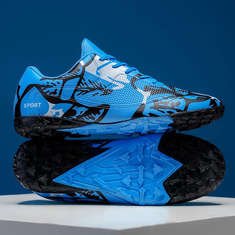 New Professional Football Boots Men Original White Youth Anti-slip Indoor Outdoor Lawn Fast Training Football 35-45