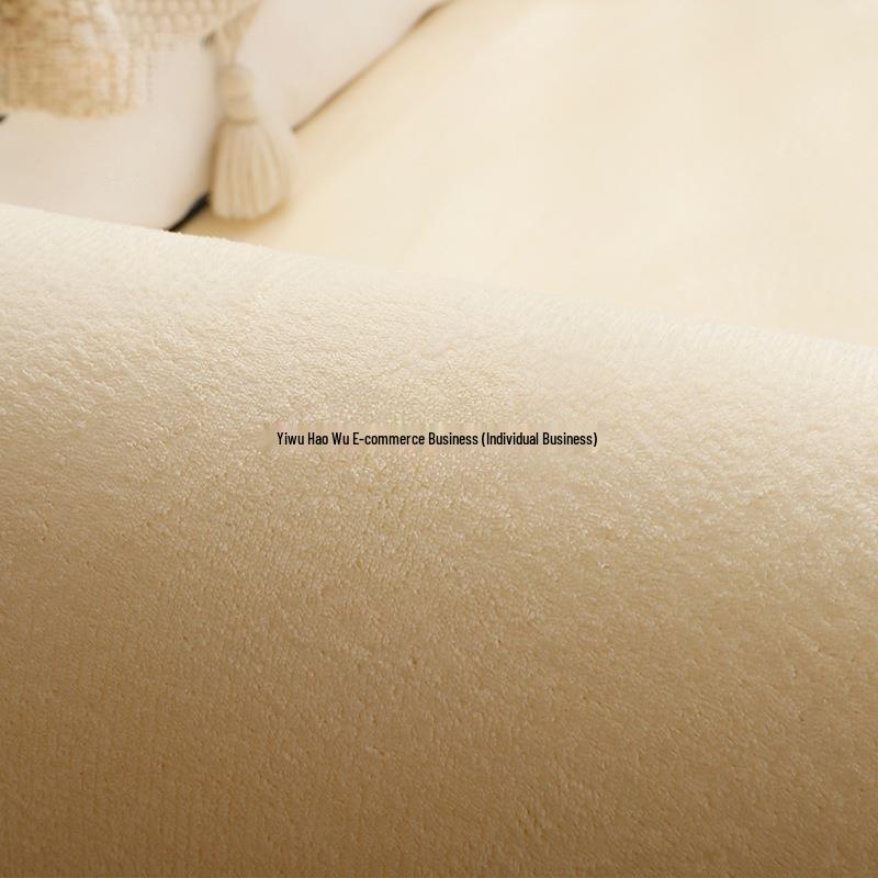Renovate rental house: Carpet or Japanese floor mat for bedroom decor and master bedroom arrangement.