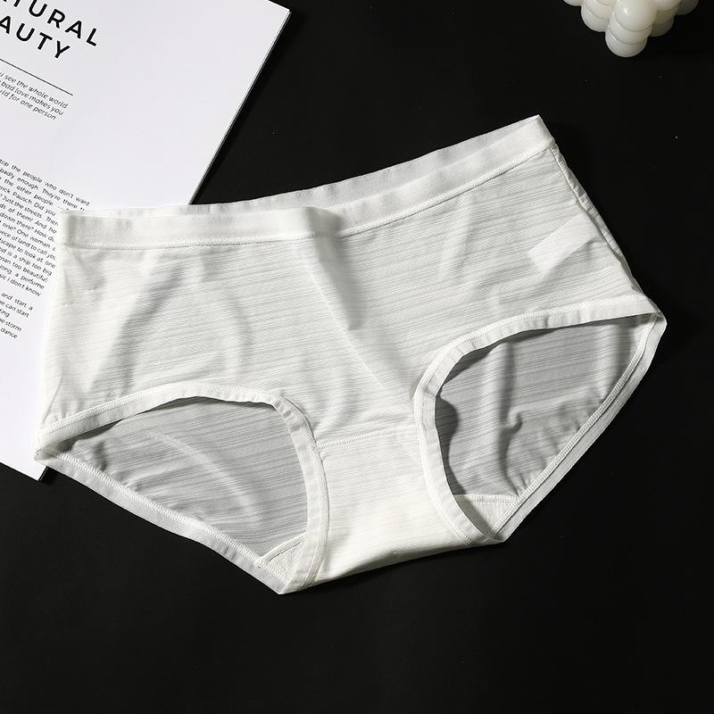 Women's Spring and Summer Ultra Thin Breathable Comfortable Ice Silk Invisible Briefs
