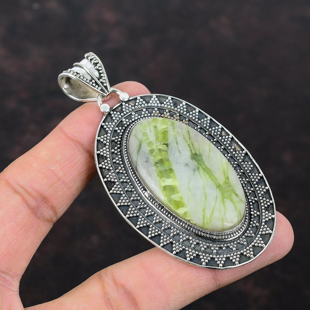 Grüner Aragonit-Anhänger, 925er-Sterlingsilber-Anhänger, handgefertigter Vintage-Schmuck, sehr hübscher Edelstein-Anhänger, Geschenk für ihn, neuester Design-Schmuck