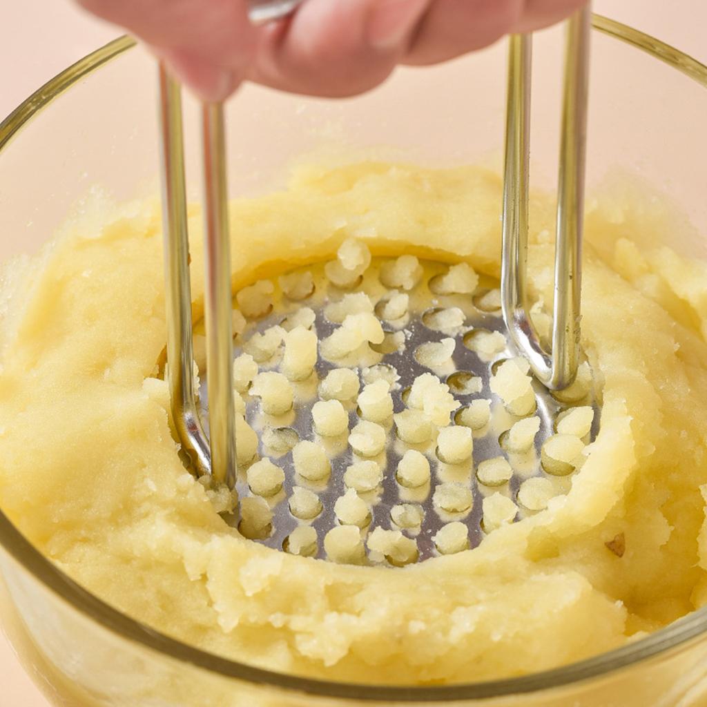 304 SUS Potato Press Stainless Steel Potato Press Manual Masher Kitchen Gadget Potato Garlic Press