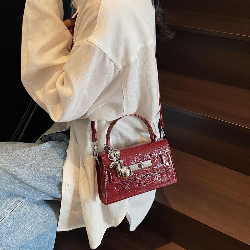 Handbag New Versatile Bag Fashion Shoulder Bag Popular Messenger Women's Bag