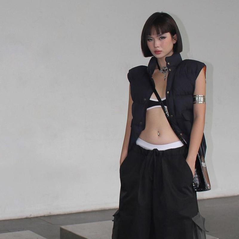 Ultra-short Two-string Crop Top Fashionable Glamour Colors 2024 for Women