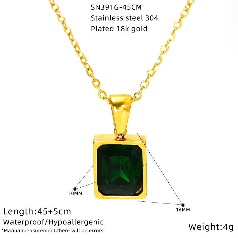 Tytanowa Stal Złoty Wisiorek w Kształcie Brzoskwiniowego Serca Naszyjnik Damski Trend Zaawansowane Poczucie Miłości Łańcuszek do Obojczyka