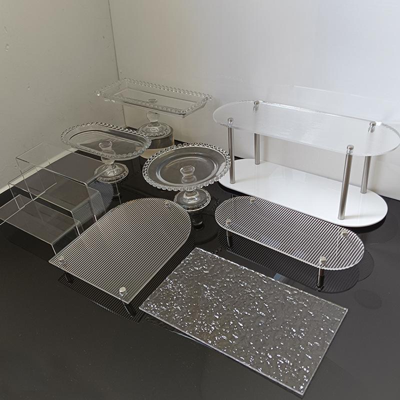 Vielseitiger Acryl- und Glas-Desserttisch-Präsentationsständer für den Innen- und Außenbereich