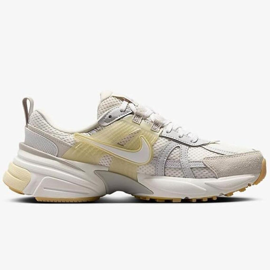 Nike V2K Run W V2K RUN Size Phantom/Light Khaki/College Gray/White HV4314-030, 26.5cm