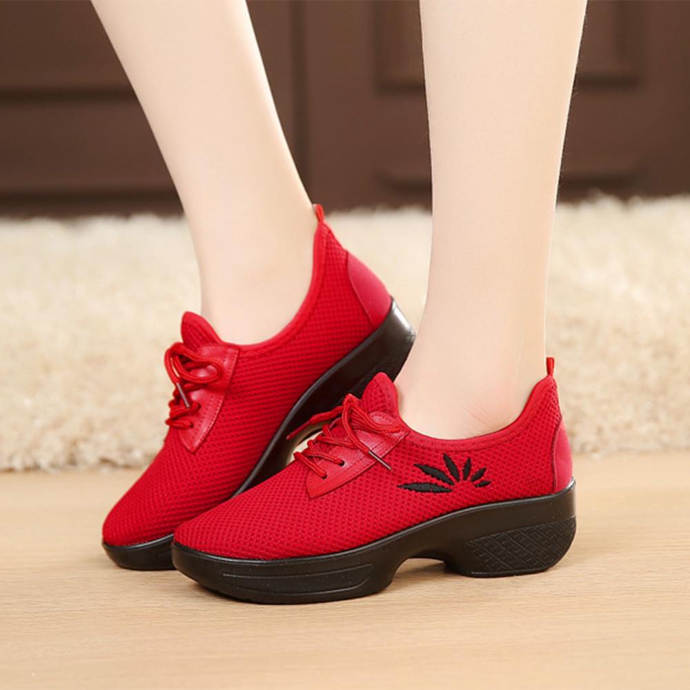 Ženy Ležérní Sportovní Móda Vycházkové Byty Zvýšená Síťovina Vyšívací Klínky Boty