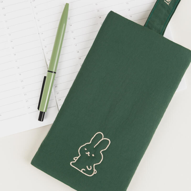 Airy Strap Pouch - Hello, Rabbit