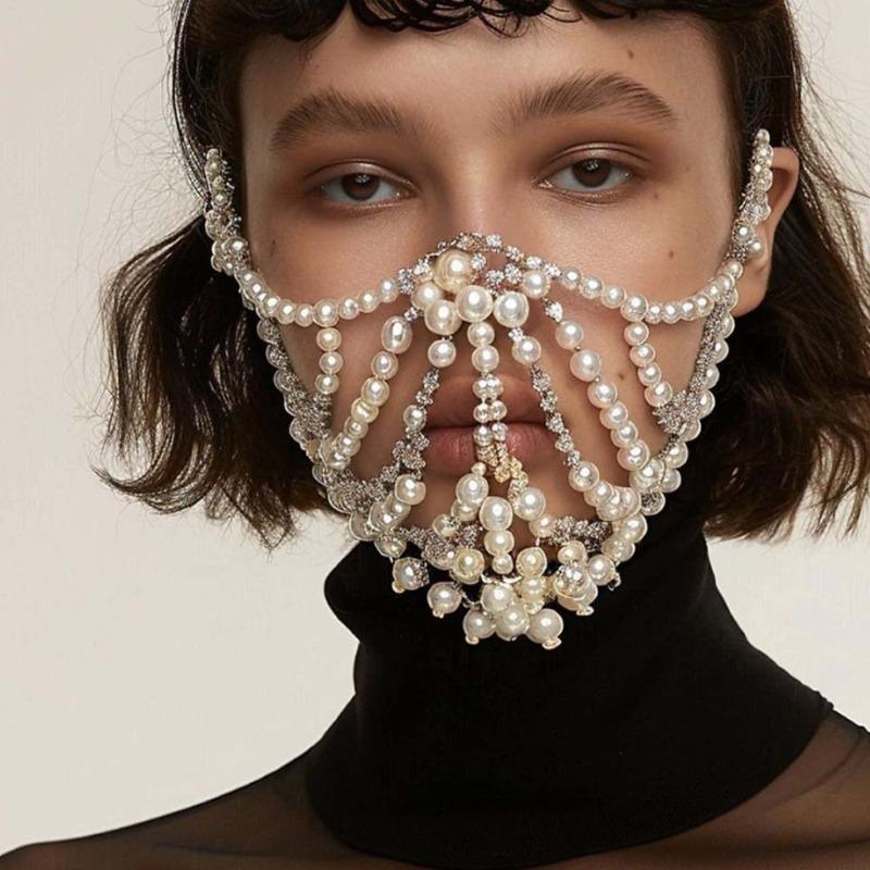 

European and American Exaggerated Rhinestone Mask Personality Advanced Sense Pearl Mask Ball Mask Pearl mask gold plated