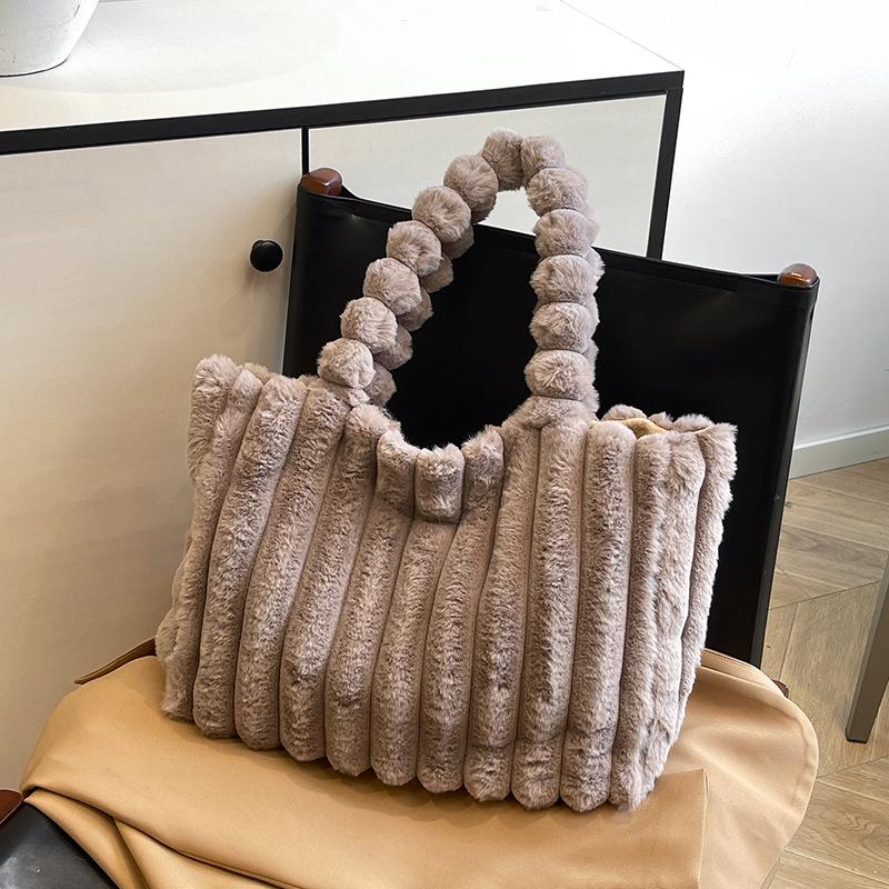 

Плюшевая вместительная газовая сумка-тоут в модную и повседневную вертикальную полоску, новая однотонная женская сумка темно-коричневого