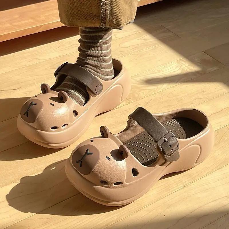 Moda 2025 Nowe Słodkie Kreskówkowe Kapcie Dla Kobiet Modne Chodaki Antypoślizgowe Letnie Buty Dziewczęce Sandały Uliczne 2 Sposoby Noszenia Klapki na Plażę