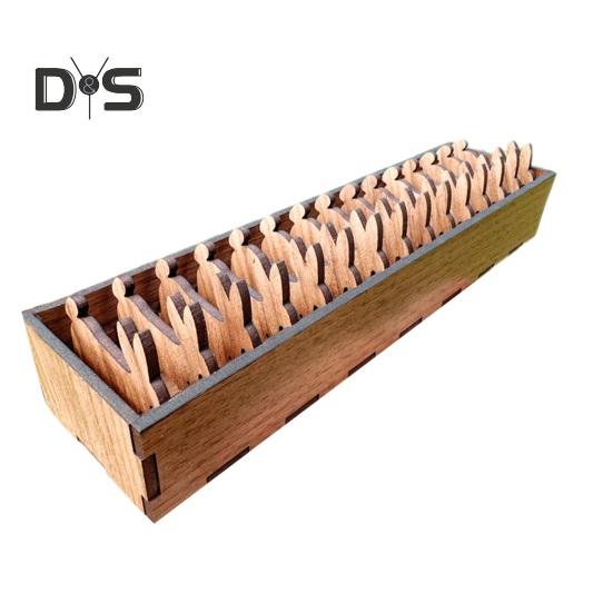 

15 шт. дерев’яної шпульки з ниткою для тварин із коробкою для зберігання. Кролик, кіт, вівця, вишивка хрестиком. Бобіна. A