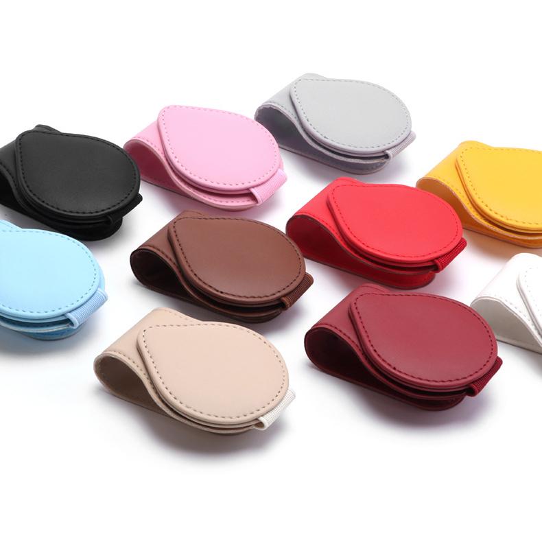Universeller Leder Sonnenbrillenhalter Clip Auto Karten Ticket Befestigung Tragbarer Sonnenbrillenhalter Clips Autoinnenzubehör