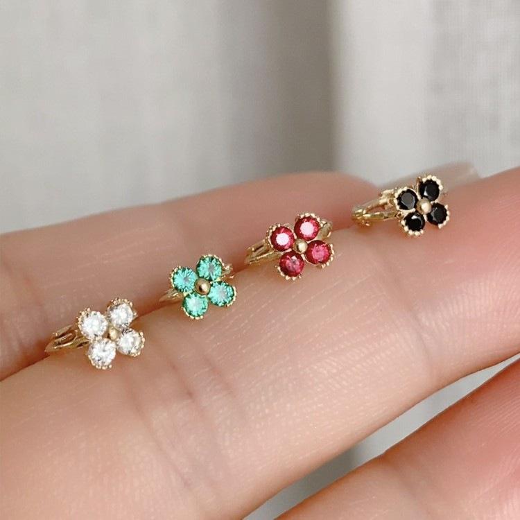 Elegant S925 Sterling Silver 18K Gold-Plated Zirconia Four-Leaf Clover Earrings for Women S925 Silver