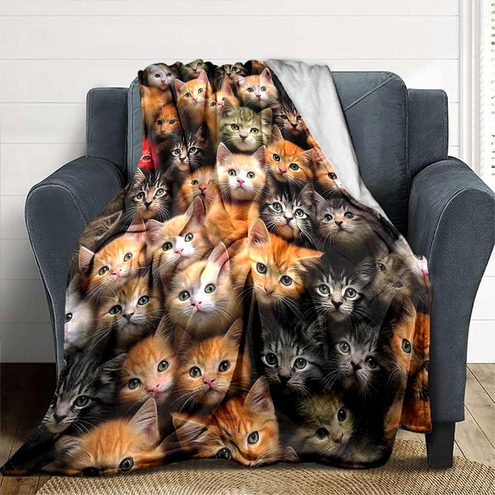 Cute Cats Print Flannel Blanket High Quality Warm Comfortable Cover for All Seasons Perfect for Gifts Home Decor