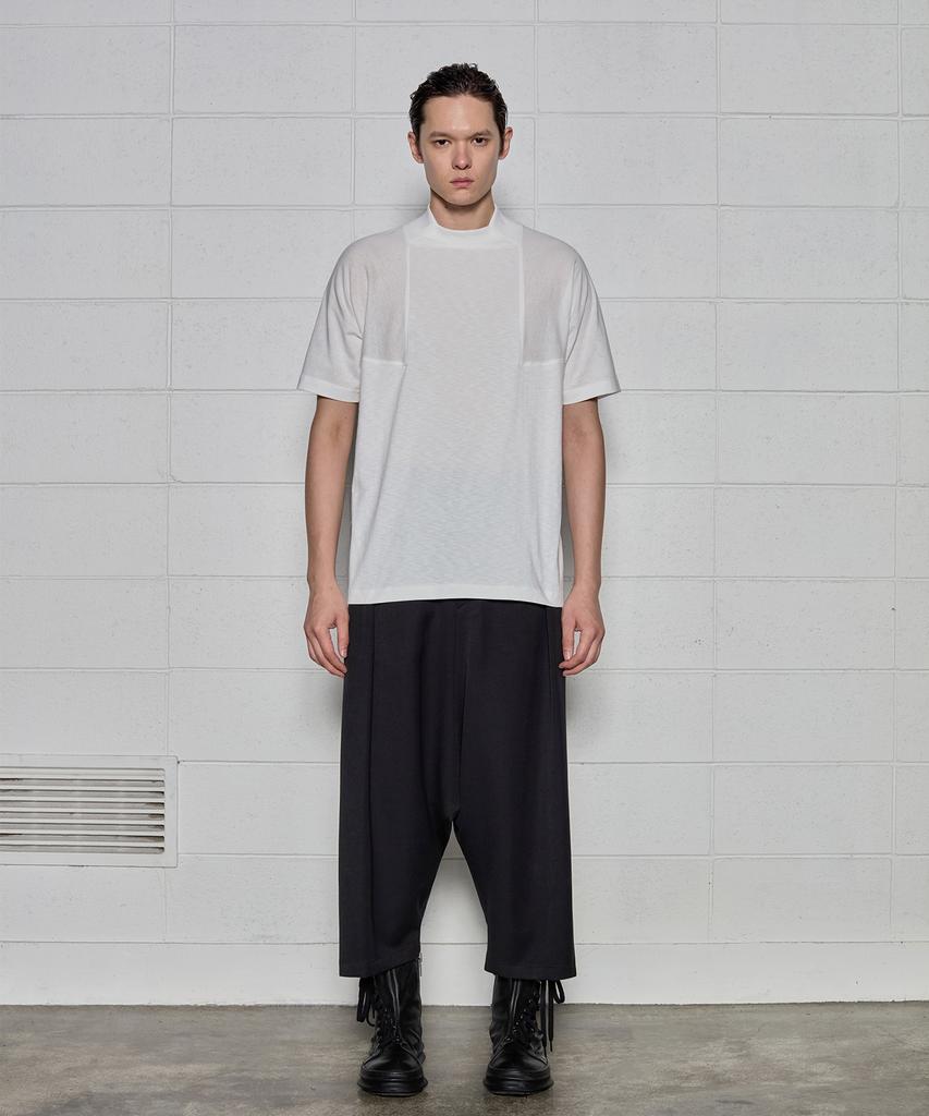 Digeunag Structured Cut Line T-Shirt (Ivory)