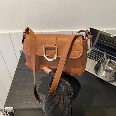 A Popular Fashion Retro Commuting Texture Shoulder Underarm Bag for Women's Versatile Small Square Luxury Brand Shoulder Bag