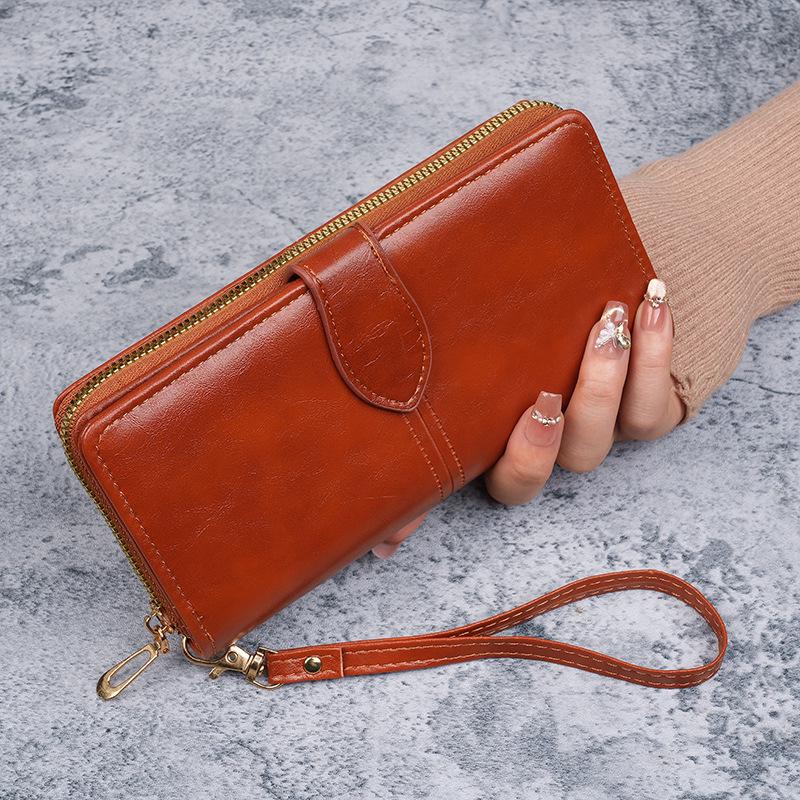 

Retro Women s Oil Wax Zipper Wallet & Card Holder - Large Capacity Phone Bag